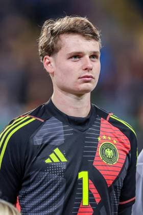 15.11.2024, Fußball, U21, U 21 Länderspiel Deutschland - Dänemark, Tivoli Stadion Aachen, Saison 2024 2025: Torwart Jonas Urbig (U21 GER 1) Nordrhein-Westfalen Deutschland