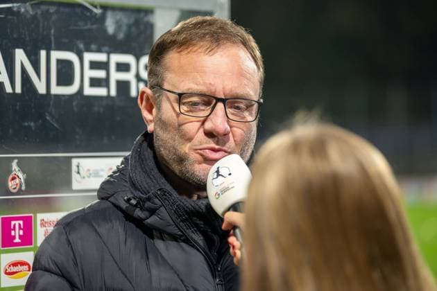 18.11.2024, Fussball: Google Pixel Frauen-Bundesliga, Saison 2024 2025, 10. Spieltag, 1. FC Koeln - SV Werder Bremen im Franz-Kremer-Stadion in Köln. Thomas Horsch (SV Werder Bremen, Trainer) im Interview. Wichtiger Hinweis: Gemaess den Vorgaben der DFL Deutsche Fussball Liga bzw. des DFB Deutscher Fussball-Bund ist es untersagt, in dem Stadion und oder vom Spiel angefertigte Fotoaufnahmen in Form von Sequenzbildern und oder videoaehnlichen Fotostrecken zu verwerten bzw. verwerten zu lassen. Foto: Kirchner-Media TH Copyright: xKirchner-Media THx