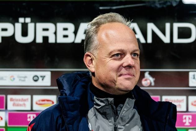 Google Pixel Frauen-Bundesliga, 1. FC Köln - SV Werder Bremen; 18.11.2024 Daniel Weber (Trainer 1. FC Köln) im Interview Google Pixel Frauen-Bundesliga, 1. FC Köln - SV Werder Bremen, Köln, Franz-Kremer-Stadion am 18.11.2024 Copyright: xBEAUTIFULxSPORTS Wunderlx