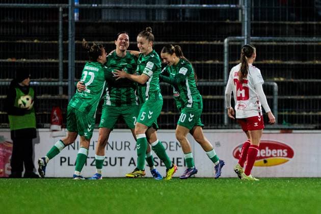 Google Pixel Frauen-Bundesliga, 1. FC Köln - SV Werder Bremen; 18.11.2024 Jubel zum 0:2 durch Lara Schmidt (SV Werder Bremen, 24) Google Pixel Frauen-Bundesliga, 1. FC Köln - SV Werder Bremen, Köln, Franz-Kremer-Stadion am 18.11.2024 Copyright: xBEAUTIFULxSPORTS Wunderlx