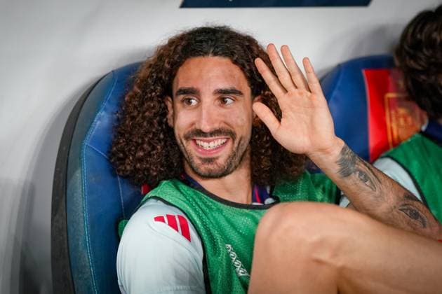 Fussball: UEFA Nations League 2024 2025, Spieltag 6, Spanien vs. Schweiz - Heliodoro Rodriguez Lopez (Santa Cruz de Tenerife): Marc Cucurella Marc Cucurulla (Spanien, 17) *** Football UEFA Nations League 2024 2025, Matchday 6, Spain vs Switzerland Heliodoro Rodriguez Lopez Santa Cruz de Tenerife Marc Cucurella Marc Cucurulla Spain, 17 Copyright: xJOERANxSTEINSIEKx