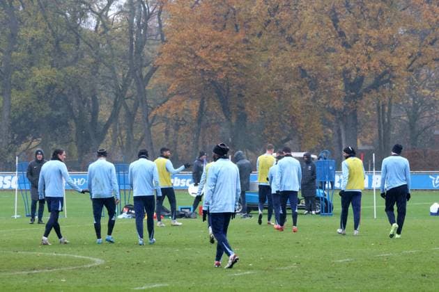 DEU, DFL, 2. FBL Hertha BSC, Training, 19.11.2024, Sportforum, Berlin, DEU, DFL, 2. FBL Hertha BSC, Training, im Bild Hertha-Spielerkreis DFL - regulations prohibit any use of Photographs as image sequences and or quasi-video Foto: Juergen Engler nordphoto GmbH