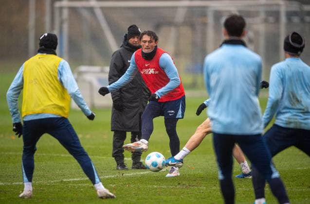 Fussball, Herren, Saison 2024 25, 2. Bundesliga, Hertha BSC, Training, Fabian Reese (Hertha BSC), 19.11. 2024,