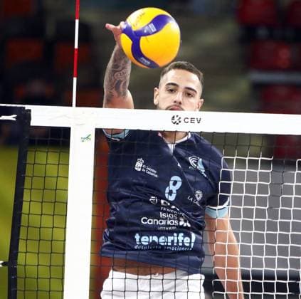 Oscar RODRIGUEZ ALVAREZ (Teneriffa), He-Volleyballl, CEV Challenge Cup, 2024 25, WWK Volleys Herrsching vs Cisnere Alter Tenerife, 19.11.24, BMW Park. Muenchen, Copyright: WolfgangxFehrmann