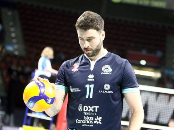 Gaston FERNANDEZ (Teneriffa), He-Volleyballl, CEV Challenge Cup, 2024 25, WWK Volleys Herrsching vs Cisnere Alter Tenerife, 19.11.24, BMW Park. Muenchen, Copyright: WolfgangxFehrmann