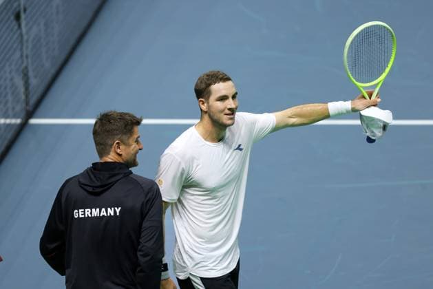 Jan-Lennard Struff (GER) jubelt nach dem Sieg, Jubel, Freude, Emotion, Davis Cup Finale 2024, Palacio de Deportes JosÃ Copyright: xJuergenxHasenkopfx