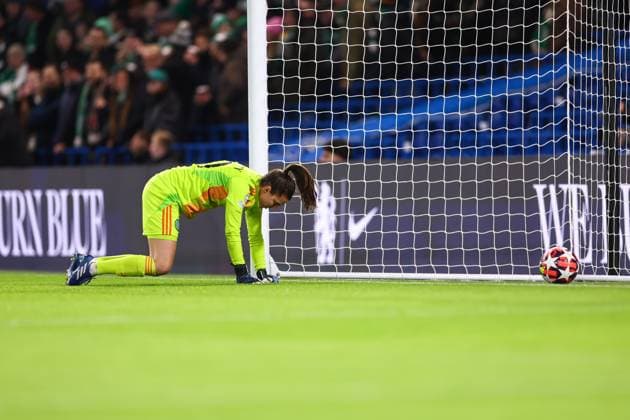 Chelsea v Celtic 20 November 2024, London - UEFA Women s Champions League - Chelsea v Celtic - Celtic goalkeeper Kelsey Daugherty reacts after conceding - Photo: Jacques Feeney Offside. London UK Copyright: xJacquesxFeeneyx xOffsidexOffside