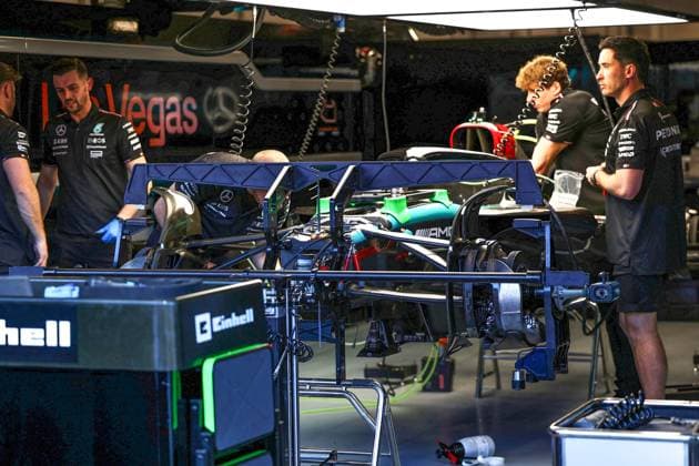 Formel 1 GP Las Vegas USA. Donnerstag, 21.11.2024 Mercedes-AMG Petronas F1 Team; Formel 1 GP Las Vegas USA. Donnerstag, 21.11.2024 Copyright: xBEAUTIFULxSPORTS Erlhofx