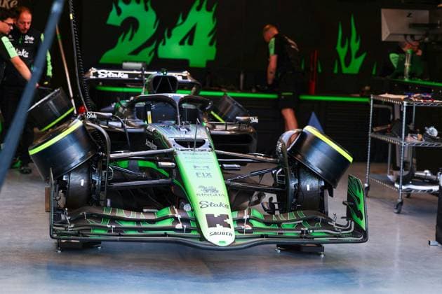 Formel 1 GP Las Vegas USA. Donnerstag, 21.11.2024 Stake F1 Team Kick Sauber; Formel 1 GP Las Vegas USA. Donnerstag, 21.11.2024 Copyright: xBEAUTIFULxSPORTS Erlhofx