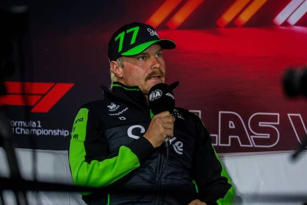Formel 1 GP Las Vegas USA. Donnerstag, 21.11.2024 Valtteri Bottas 77, Stake F1 Team Kick Sauber in der Pressekonferenz; Formel 1 GP Las Vegas USA. Donnerstag, 21.11.2024 Copyright: xBEAUTIFULxSPORTS Erlhofx