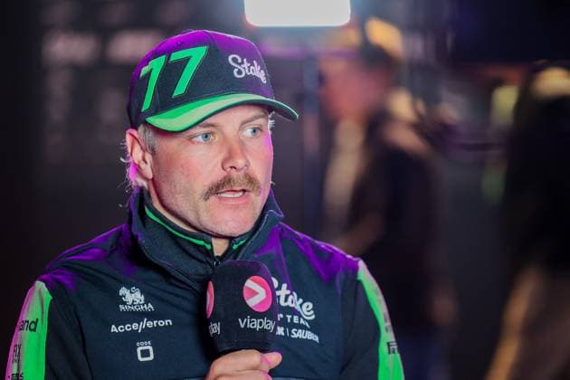Formel 1 GP Las Vegas USA. Donnerstag, 21.11.2024 Valtteri Bottas 77, Stake F1 Team Kick Sauber; Formel 1 GP Las Vegas USA. Donnerstag, 21.11.2024 Copyright: xBEAUTIFULxSPORTS Erlhofx