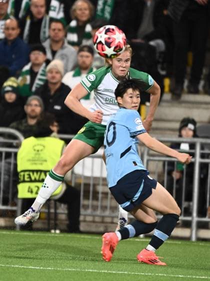 STOCKHOLM, SWEDEN 20241121 Hammarby s Julie Blakstad and Manchester s Aoba Fujino during the soccer match women s Champions League (group D) between Hammarby IF and Manchester City at the Tele2 Arena, Stockholm, Sweden November 21, 2024. STOCKHOLM SWEDEN x10090x