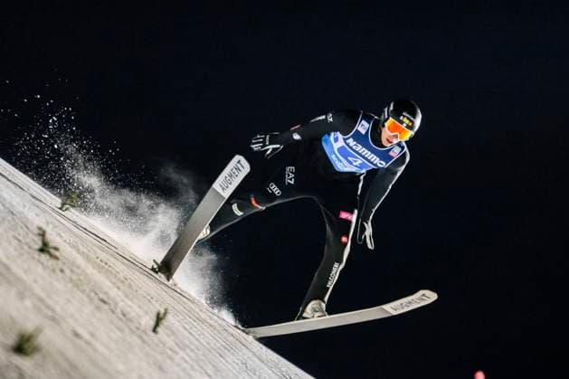 Bilder des Jahres 2024, Sport 11 November Sport Themen der Woche KW47 Sport Bilder des Tages World Cup Jumping Lillehammer Lillehammer 20241122. Alex Insam from Italy during the mixed team competition during the world cup jumps in the large Lysgardsbakken in Lillehammer. Photo: Geir Olsen NTB Lillehammer Norway EDITORIAL USE ONLY. RESTRICTED USE FOR BETTING COMPANIES Ref:_SPODEMRXon0Q6o.jpg *** World Cup Jumping Lillehammer Lillehammer 20241122 Alex Insam from Italy during the mixed team competition during the world cup jumps in the large Lysgardsbakken in Lillehammer Photo Geir Olsen NTB Lillehammer Norway EDITORIAL USE ONLY RESTRICTED USE FOR BETTING COMPANIES  Copyright: xGeirxOlsenx xNTBx
