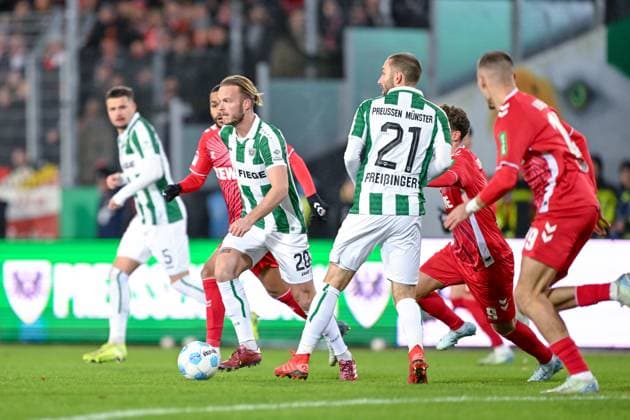 22.11.2024, Fussball, 2. Bundesliga, 13. Spieltag Saison 2024 2025, Preußen Münster - 1.FC Köln, Luca Bolay (Preußen Münster) xRHR-FOTO TKx