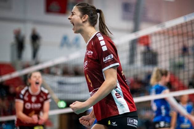 22.11.2024, Volleyball, Frauen, DVV Pokal, Saison 2024 2025, SC Potsdam-Allianz MTV Stuttgart Im Bild: v.l. Anna Koulberg (SC Potsdam) Potsdam MBS Arena Potsdam Brandenburg Deutschland