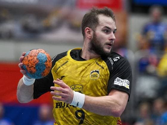 Bartlomiej Bis (HSC 2000 Coburg 9), HBW Balingen-Weilstetten vs. HSC 2000 Coburg, Handball, 2. Bundesliga, Saison 2024-2025, Spieltag 12, 22.11.2024, HBW Balingen-Weilstetten vs. HSC 2000 Coburg, Handball, 2. Bundesliga, Saison 2024-2025, Spieltag 12, 22.11.2024 Balingen Copyright: xEibner-Pressefoto FlorianxSchustx EP_FSU