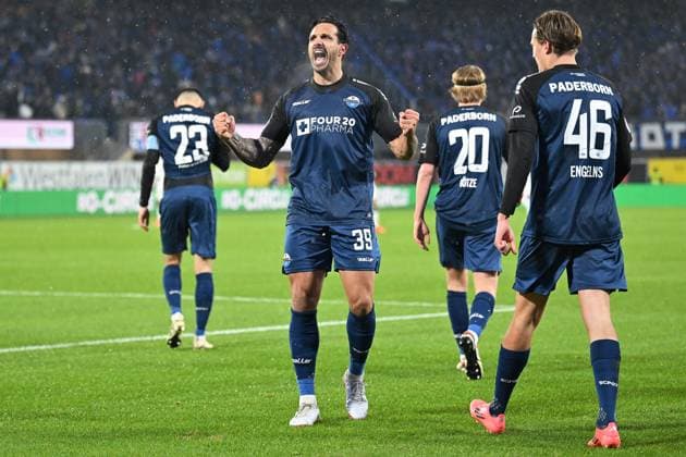 Paderborn, Home Deluxe Arena, 22.11.24, GER, Herren, 2.Bundesliga, Saison 2024-2025, SC Paderborn 07 - 1.FC Nuernberg Bild: Adriano GRIMALDI (Paderborn) jubelt nach seinem Tor zum 1:0 Only for editorial use! DFL regulations prohibit any use of photographs as image sequences and or quasi-video. NRW Deutschland