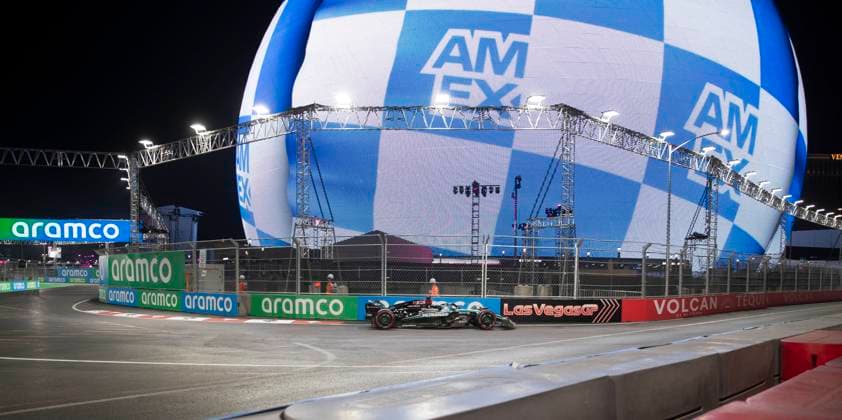 November 22 2024 Las Vegas NV, USA Mercedes AMG Petronas Motorsport driver George Russell (63) of Team United Kingdom coming out of the T mobile zone at the Sphere during the Formula 1 Heineken Sliver Las Vegas Grand Prix P3 in Las Vegas, NV CSM Las Vegas USA - ZUMAc04_ 20241122_zma_c04_370 Copyright: xThurmanxJamesx