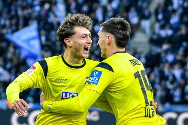 23.11.2024, xlakx, Fussball - 2.Bundesliga, Hertha BSC Berlin - SSV Ulm 1846 emspor, v.l. Jonathan Meier (SSV Ulm 1846 19),Jubel nach dem 2:2 durch Maurice Krattenmacher (SSV Ulm 1846 30) (DFL DFB REGULATIONS PROHIBIT ANY USE OF PHOTOGRAPHS as IMAGE SEQUENCES and or QUASI-VIDEO) Daniel Lakomski Jan Huebner Berlin