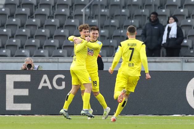 23.11.2024, xtgx, Fussball 2. Bundesliga, Hertha BSC Berlin - SSV Ulm 1846 emspor, v.l. Maurice Krattenmacher (Ulm, 30) Jubel, Torjubel, jubelt ueber das Tor, celebrate the goal, celebration (DFL DFB REGULATIONS PROHIBIT ANY USE OF PHOTOGRAPHS as IMAGE SEQUENCES and or QUASI-VIDEO) Berlin
