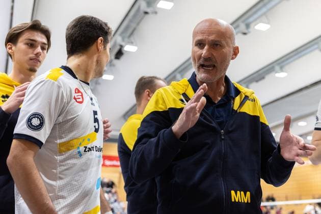Milan Maric (SV Schwaig, Trainer), Einzelbild, Einzelfoto, Portrait, Portraet, SV Schwaig Volleyball - TV Rottenburg, Volleyball, 2. Bundesliga Sued, 6. Spieltag, 23.11.2024 SV Schwaig Volleyball - TV Rottenburg, Volleyball, 2. Bundesliga Sued, 6. Spieltag, 23.11.2024 Schwaig Copyright: xEibner-Pressefoto G.xSantemizx EP_GSZ