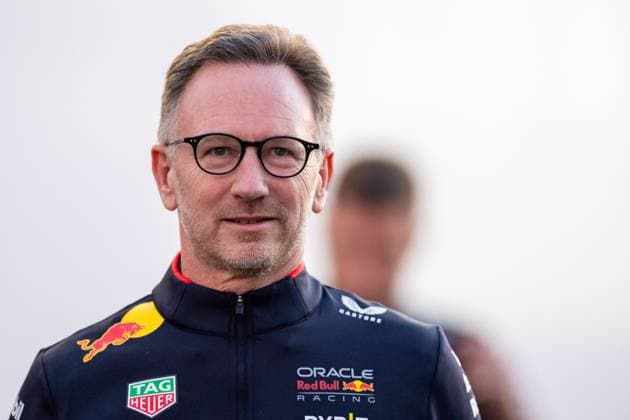 22nd November 2024; Las Vegas, Nevada, USA. F1 Las Vegas Grand Prix; Qualifying Day; F1 Team Red Bull Racing team principal Christian Horner arrives to the paddock  ActionPlus12719417 BobxKupbens