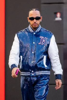 22nd November 2024; Las Vegas, Nevada, USA. F1 Las Vegas Grand Prix; Qualifying Day; Lewis Hamilton (44) of United Kingdom and team Mercedes-AMG Petronas F1 Team walks in the paddock  ActionPlus12719422 BobxKupbens