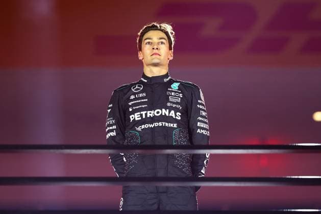Winner, Sieger, George Russell (Mercedes-AMG), Grosser Preis von Las Vegas, Motorsport, Herren, Formel 1, Rennen, 23.11.2024 Las Vegas Nevada USA