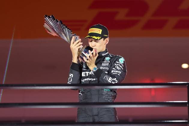 Winner, Sieger, George Russell (Mercedes-AMG), Grosser Preis von Las Vegas, Motorsport, Herren, Formel 1, Rennen, 23.11.2024 Las Vegas Nevada USA
