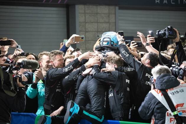George Russell (UK, Mercedes AMG Petronas F1 Team 63), Sieger des Großen Preises von Las Vegas. USA, Formel 1 Weltmeisterschaft, Grand Prix von Las Vegas, Las Vegas Strip Circuit, 23.11.2024 USA, Formel 1 Weltmeisterschaft, Grand Prix von Las Vegas, Las Vegas Strip Circuit, 23.11.2024 Las Vegas Copyright: xEibner-Pressefoto ThomasxFuesslerx EP_TFR