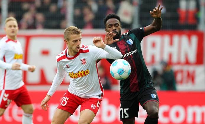 Ernst - Heber , 2.Bundesliga, Jahn Regensburg-1.FC Magdeburg , Fußball in den JahnStadion , Regensburg , Bayern, Deutschland . November 24, 2024 . Photo by: Davide Elias Ipa Photo Pressefoto DENL Copyright: xDavidexEliasx