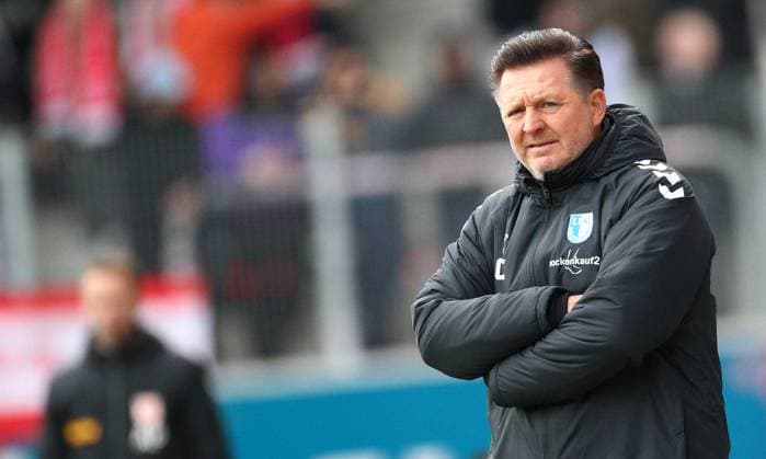 Christian Titz Trainer Magdeburg , 2.Bundesliga, Jahn Regensburg-1.FC Magdeburg , Fußball in den JahnStadion , Regensburg , Bayern, Deutschland . November 24, 2024 . Photo by: Davide Elias Ipa Photo Pressefoto DENL Copyright: xDavidexEliasx
