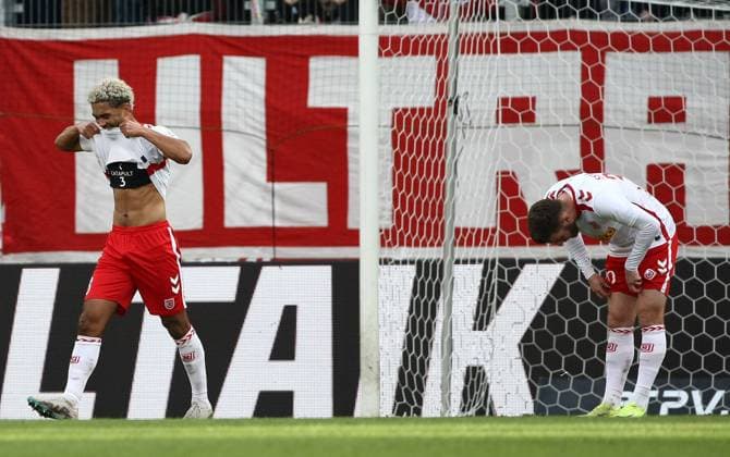 Bryan Hein , 2.Bundesliga, Jahn Regensburg-1.FC Magdeburg , Fußball in den JahnStadion , Regensburg , Bayern, Deutschland . November 24, 2024 . Photo by: Davide Elias Ipa Photo Pressefoto DENL Copyright: xDavidexEliasx