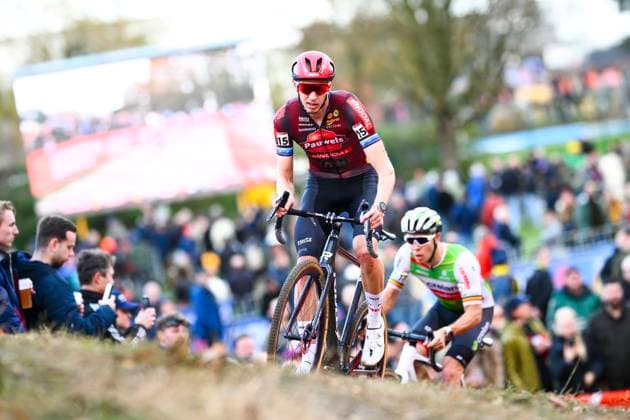 UCI Cyclocross World Cup Antwerpen 2024 ANTWERPEN, BELGIUM - NOVEMBER 24 : Vanthourenhout Michael (BEL) of Pauwels Sauzen - Bingoal in action during the 1st leg of the UCI Cyclocross World Cup series 2024-2025 in Antwerpen, Belgium, 24 11 2024 Antwerpen Belgium  Copyright: xGvgx