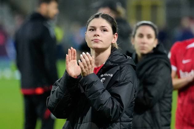 Eileen Campbell (SC Freiburg, Frauen 10) Fußball, DFB Pokal Frauen, Achtelfinale, 2024 2025, SC Freiburg Frauen vs. FC Bayern Frauen, 24.11.2024, Dreisamstadion, Freiburg, Freiburg Dreisamstadion Baden-Württemberg Deutschland Copyright: xFinleyxMörchx