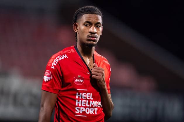 2024-11-22 Helmond v FC Eindhoven - Dutch Keuken Kampioen Divisie HELMOND SPORT, NETHERLANDS - NOVEMBER 22: Redouane Halhal of Helmond Sport looks dejected during the Dutch Keuken Kampioen Divisie match between Helmond Sport and FC Eindhoven at GS Staalwerken Stadion on November 22, 2024 in Helmond Sport, Netherlands. (Photo by Joris Verwijst BSR Agency) Helmond Sport Netherlands Content not available for redistribution in The Netherlands directly or indirectly through any third parties. Copyright: xBSRxAgencyx