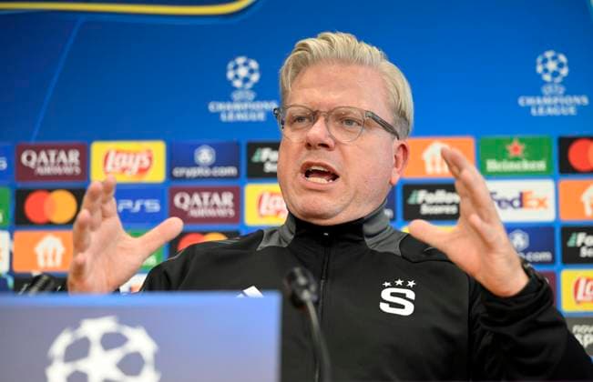 AC Sparta Praha head coach Lars Friis attends a press conference, PK, Pressekonferenz before the UEFA Champions League, round 5, match AC Sparta Praha vs Atletico Madrid, in Prague, Czech Republic, on November 25, 2024. (CTKxPhoto KaterinaxSulova) CTKPhotoP2024112504085  CTKPhotoP2024112504085