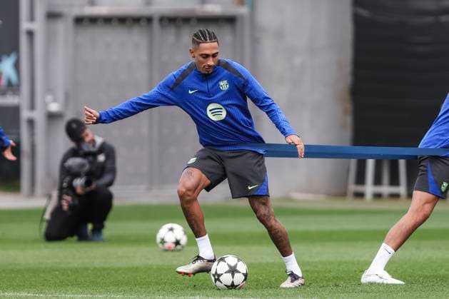 November 25, 2024, Sant Joan Despi, Barcelona, SPAIN: Raphinha Dias Belloli during the training day of FC Barcelona, Barca ahead UEFA Champions League, football match against Stade Brestois 29 at Ciudad Esportiva Joan Gamper on November 25, 2024 in Sant Joan Despi, Barcelona, Spain. Sant Joan Despi SPAIN - ZUMAa181 20241125_zaa_a181_015 Copyright: xJavierxBorregox