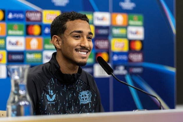 Pressekonferenz: Bayer 04 Leverkusen, 25.11.2024 Arthur (Bayer 04 Leverkusen, 13) Pressekonferenz: Bayer 04 Leverkusen; BayArena, Leverkusen, 25.11.2024 Pressekonferenz zum UEFA Champions League Spiel gegen RB Salzburg. Copyright: xBEAUTIFULxSPORTS Buriakovx
