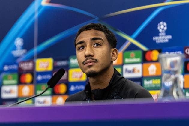 Pressekonferenz: Bayer 04 Leverkusen, 25.11.2024 Arthur (Bayer 04 Leverkusen, 13) Pressekonferenz: Bayer 04 Leverkusen; BayArena, Leverkusen, 25.11.2024 Pressekonferenz zum UEFA Champions League Spiel gegen RB Salzburg. Copyright: xBEAUTIFULxSPORTS Buriakovx