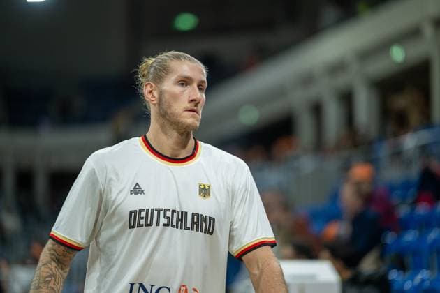 Dylan Osetkowski (Deutschland, 28), GER, Deutschland vs. Schweden, Basketball, Laenderspiel, Runde 4, 4. Spieltag, Spielzeit 2024 2025, 25.11.2024, GER, Deutschland vs. Schweden, Basketball, Laenderspiel, Runde 4, 4. Spieltag, Spielzeit 2024 2025, 25.11.2024 Heidelberg Copyright: xEibner-Pressefoto SaschaxWaltherx EP_EER