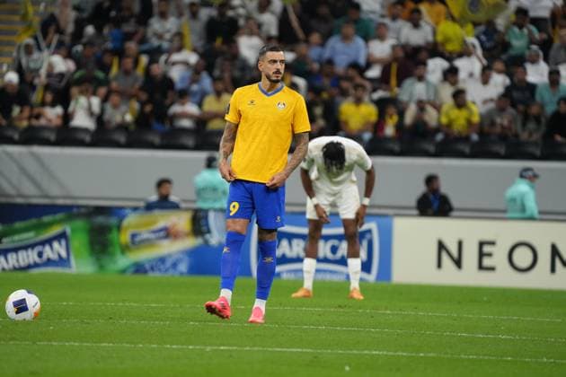 Al Gharafa vs Al Nassr, AFC Elite Champions League DOHA, QATAR - NOVEMBER 25: Joselu of Al Gharafa in the AFC Elite Champions League match between Al Gharafa vs Al Nassr at the Al Bayt Stadium - Al Khor, on November 25, 2024 in Doha, Qatar (Photo by Samuello)