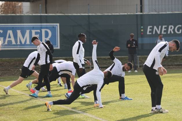 SOCCER - UEFA CL, Sturm vs Girona GRAZ,AUSTRIA,26.NOV.24 - SOCCER - UEFA Champions League, SK Sturm Graz vs Girona FC, preview, training Sturm. Image shows team of Sturm during training.  GEPAxpictures xChrisxBauer