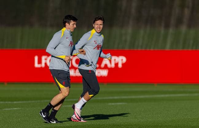 Football - UEFA Champions League - League Phase - Liverpool FC v Real Madrid CF - MD-1 LIVERPOOL, ENGLAND - Tuesday, November 26, 2024: Liverpool s Federico Chiesa during a training session at the AXA Training Centre ahead of the UEFA Champions League match between Liverpool FC and Real Madrid CF. (Photo by David Rawcliffe Propaganda) LIVERPOOL AXA Training Centre MERSEYSIDE ENGLAND  Copyright: xDavidxRawcliffex P2024-11-26-Liverpool_Madrid_MD-1-10