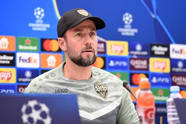 CRVENA ZVEZDA vs STUTTGART SEBASTIAN HOENES Stuttgart football coach at the press conference, PK, Pressekonferenz before the UEFA Champions League match against Crvena zvezda at the Rajko Mitic stadium, Belgrade 26.11.2024. Nebojsa Parausic MN press Photo Football, Champions League, Red Star, Stuttgart Belgrade Stadion Rajko Mitic Serbia Copyright: xNebojsaxParausicx xMNxPressx