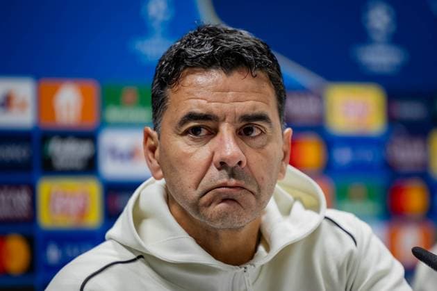 SOCCER - UEFA CL, Sturm vs Girona KLAGENFURT,AUSTRIA,26.NOV.24 - SOCCER - UEFA Champions League, SK Sturm Graz vs Girona FC, preview, press conference, PK, Pressekonferenz Girona. Image shows head coach Miguel Sanchez (Girona).  GEPAxpictures xMatthiasxTrinkl