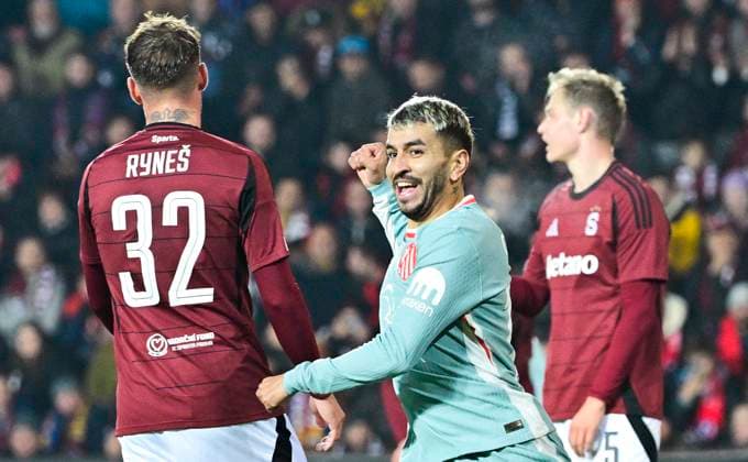 Angel Correa of Atletico celebrates a goal during the football Champions League 5th round match Sparta Praha vs Atletico Madrid in Prague, Czech Republic, November 26, 2024. (CTKxPhoto RomanxVondrous) CTKPhotoP2024112607871  CTKPhotoP2024112607871