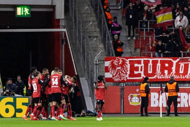 UEFA Champions League: Bayer 04 Leverkusen - FC Salzburg; 26.11.2024 Bayer 04 Leverkusen im Jubel, 2:0. Alejandro Grimaldo (Bayer 04 Leverkusen, 20) UEFA Champions League: Bayer 04 Leverkusen - FC Salzburg; BayArena, Leverkusen; 26.11.2024 Copyright: xBEAUTIFULxSPORTS Buriakovx