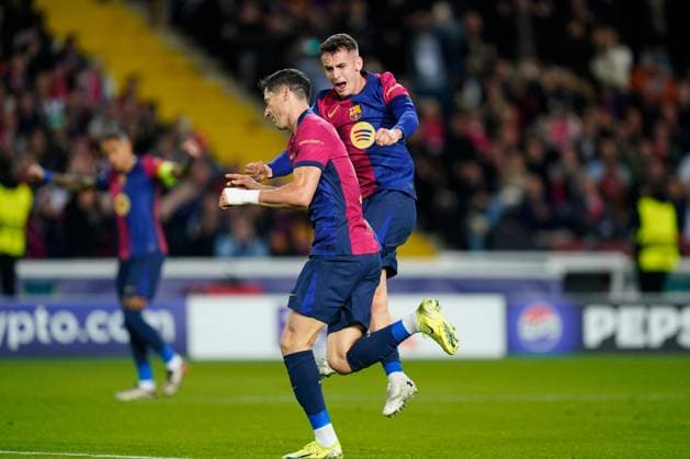 Robert Lewandowski of FC Barcelona, Barca celebrates the 1-0 FC Barcelona v Stade Brestois, UEFA Champions League match, date 5. Football, Lluis Companys Stadium, Barcelona, Spain - 26 Nov 2024 Editorial use only  Copyright: xBaguxBlanco Pressinphoto Shutterstockx 14945346m