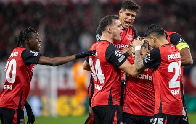 Leverkusen, Germany. 26th Nov 2024. . Goal celebration: Jeremie Frimpong (LEV) Granit Xhaka (LEV) Piero Hincapie (LEV) Alejandro Grimaldo (LEV) Exequiel Palacios (LEV) Bayer Leverkusen - FC Salzburg 26.11.2024
